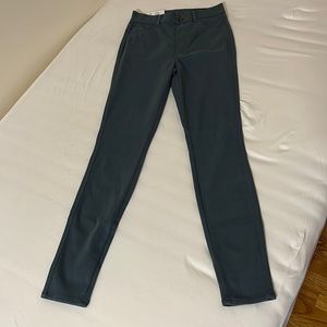 Uniqlo ultra stretch Legging Pants